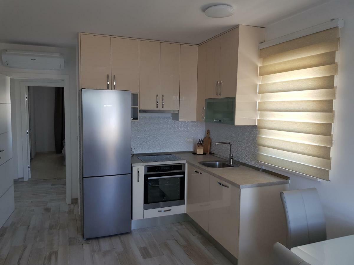 Apartmani Marella Seget Donji ภายนอก รูปภาพ