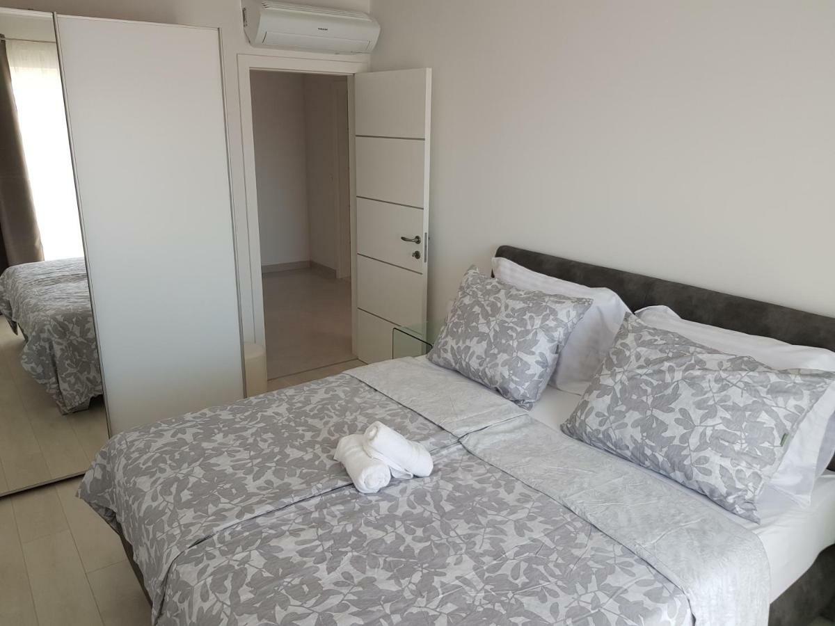 Apartmani Marella Seget Donji ภายนอก รูปภาพ