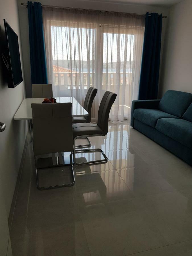 Apartmani Marella Seget Donji ภายนอก รูปภาพ
