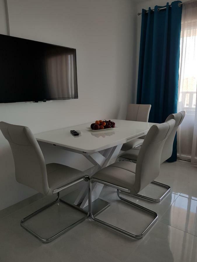 Apartmani Marella Seget Donji ภายนอก รูปภาพ