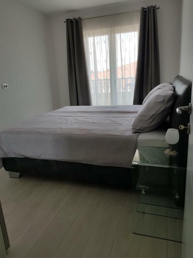 Apartmani Marella Seget Donji ภายนอก รูปภาพ